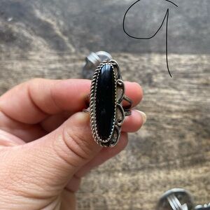 Elegant Black Silver Women's Ring